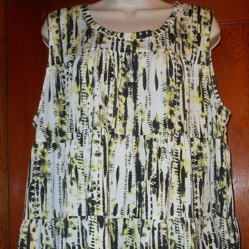 Yellow & Black Print Top by Studio JPR